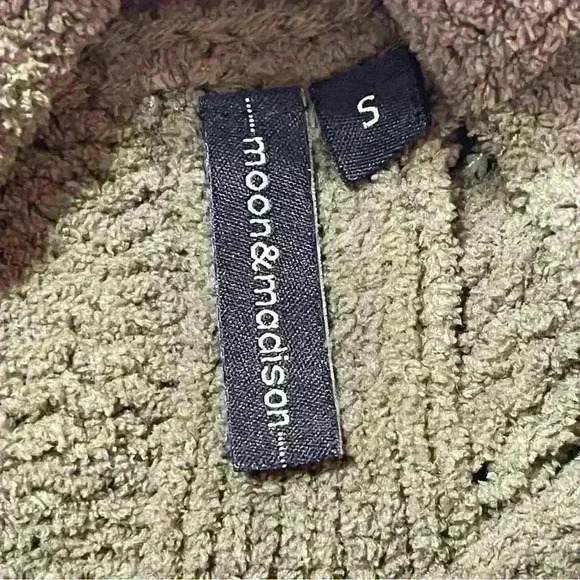 Moon & Madison  Women Pullover Chunky Sleeve Sweater Cropped Dark Green Small - Picture 7 of 9